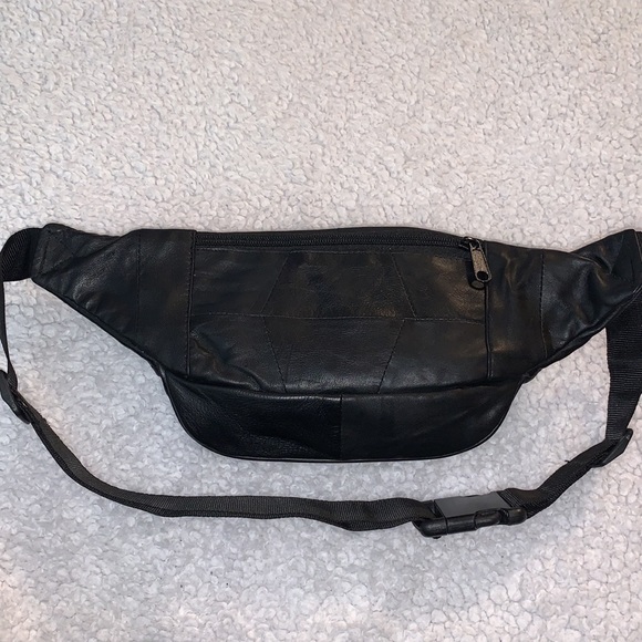 Black Genuine Leather Belt Bag / Fanny Pack - Picture 9 of 16